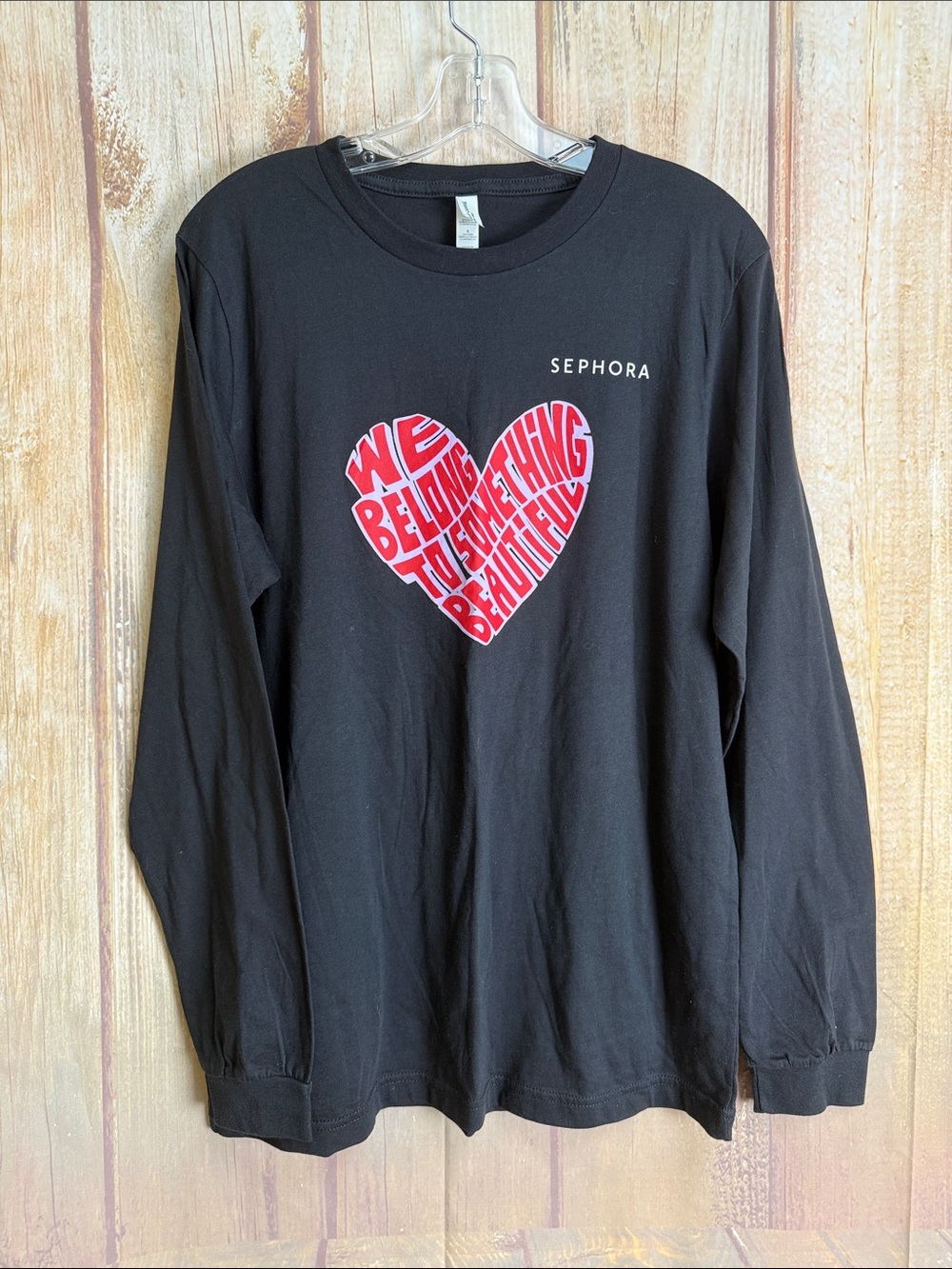 Sephora Black Long-Sleeve Tee with Red Heart Graphic Text Size Large NWOT